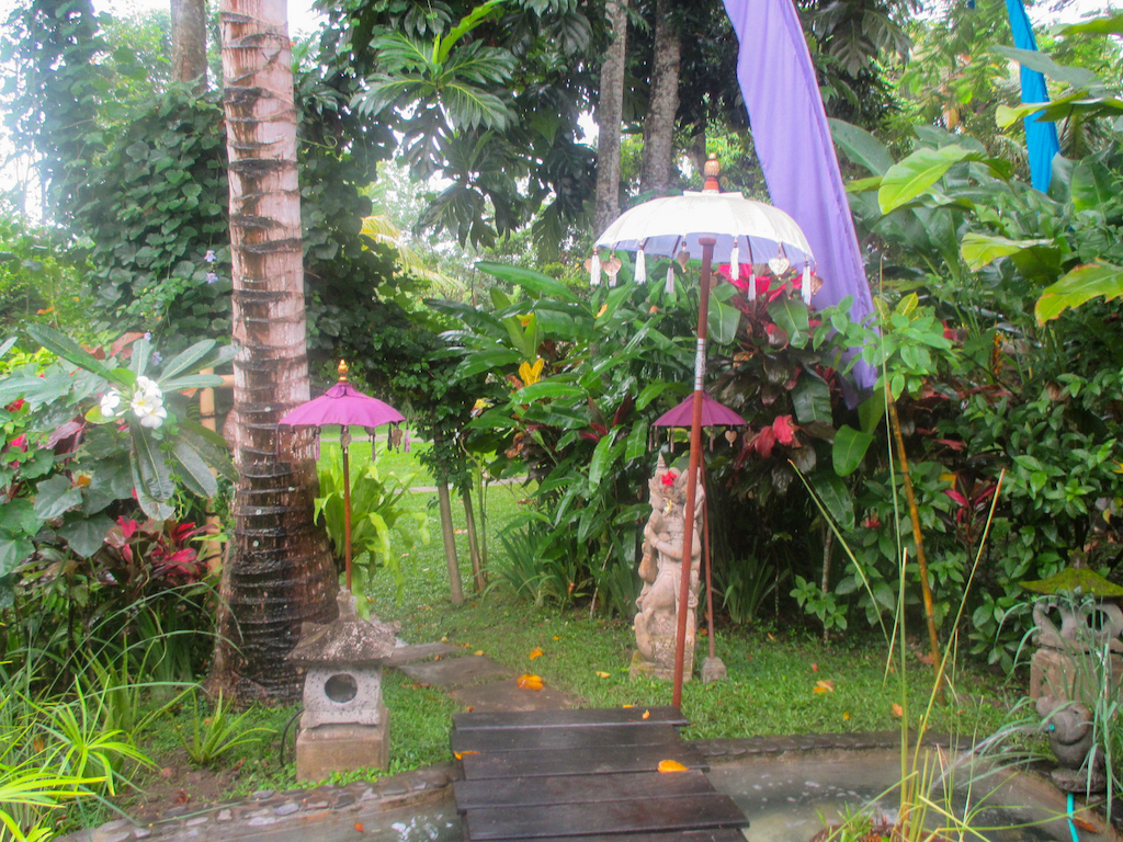 Garten von Barn Yoga in Ubud, Bali