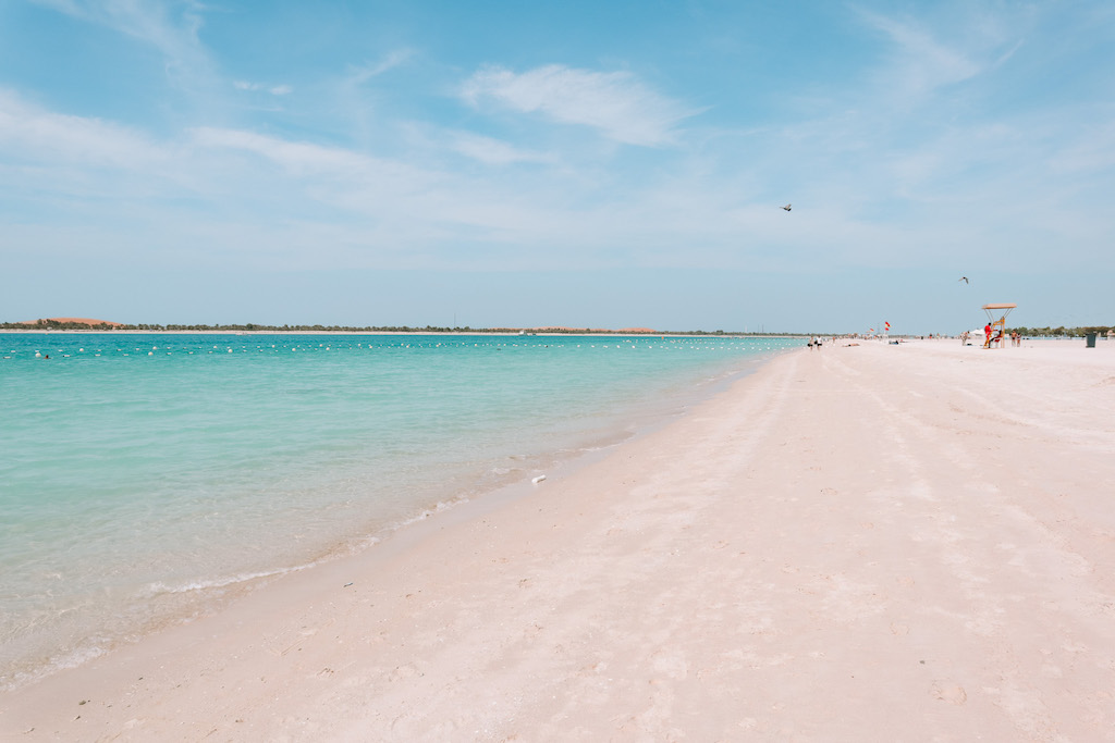 Top Sehenswürdigkeiten in Abu Dhabi: Corniche Beach