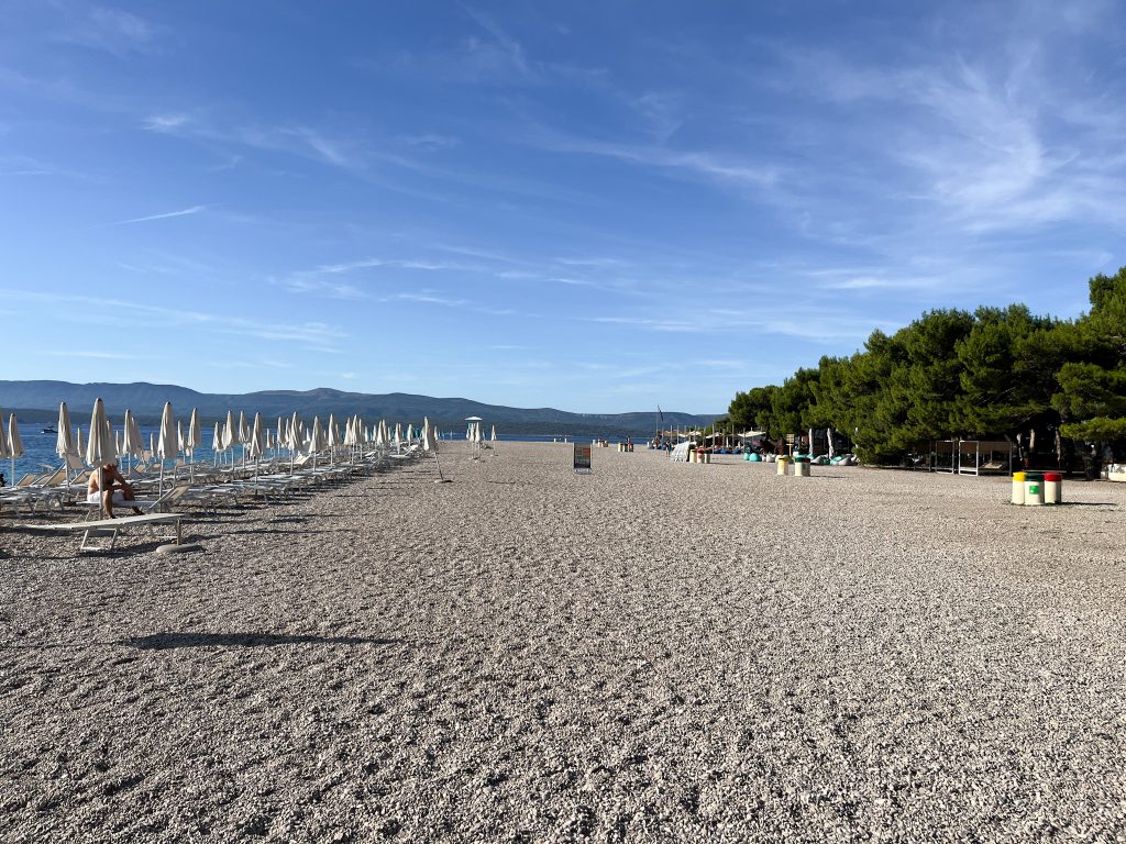 Zlatni Rat Strand, Bol, Brač. Bekanntester Strand in Kroatien
